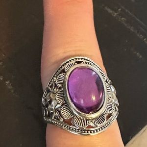Purple stone costume jewelry size 9
